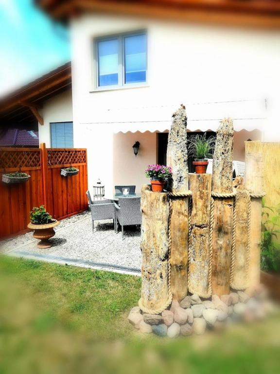 Gemuetliche Ferienwohnung Oase 22 Kuehlungsborn Exterior photo